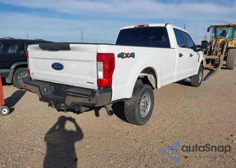 2017 Ford F-250 Xl из США, поврежденный, VIN 1FT7W2B64HEE93772